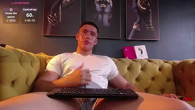 deivid parker online show from May 11, 4:04 pm