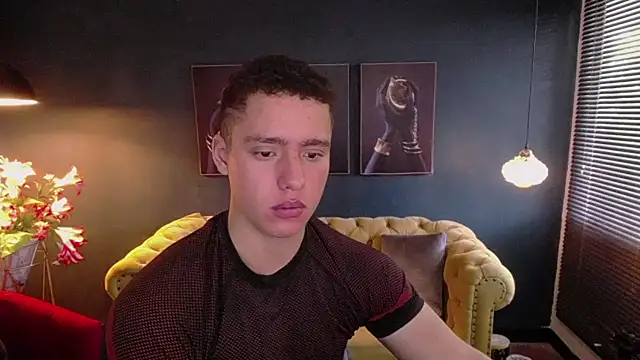 Snapshot of deivid_parker chatting on July 8, 1:34 pm deivid parker online show from July 8, 1:34 pm