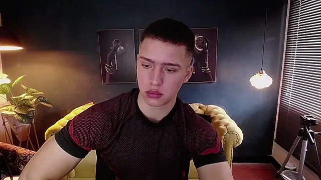 deivid parker online show from December 5, 2:04 pm