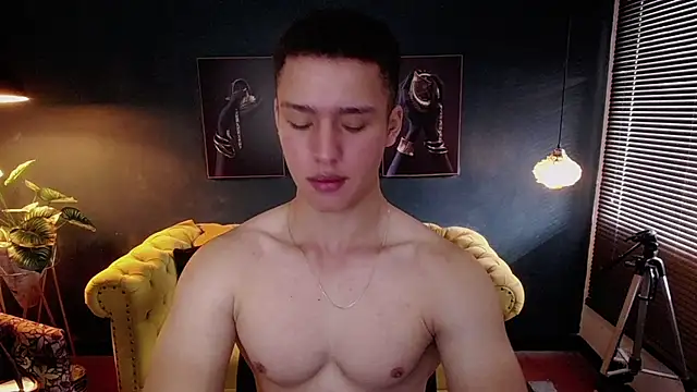 deivid parker online show from December 15, 1:50 pm