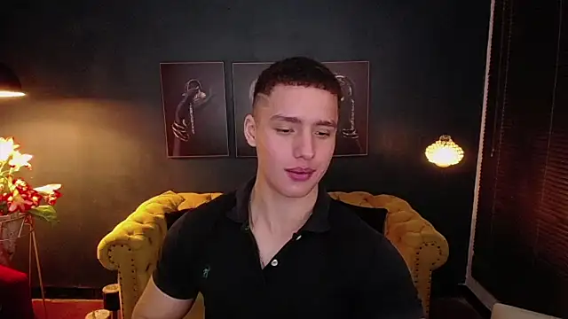 deivid parker online show from April 25, 2:03 am