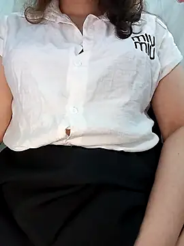 Ariana-Vy online show from January 17, 4:16 am