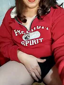 Ariana-Vy online show from February 16, 6:28 pm