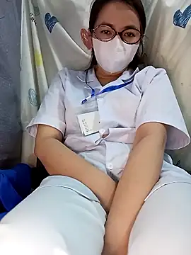 Ariana-Vy online show from March 25, 7:30 am