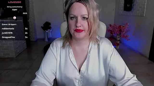 MariemLui online show from November 20, 8:09 pm