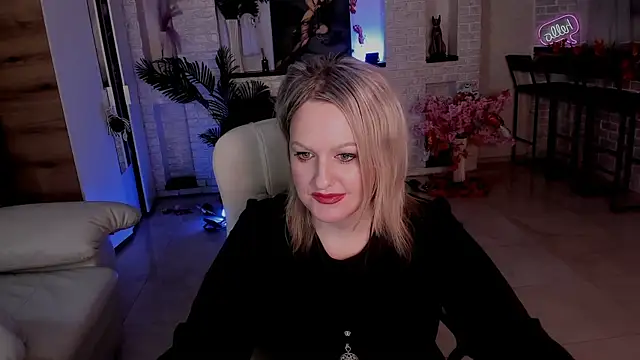 MariemLui online show from November 3, 1:47 pm