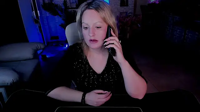 MariemLui online show from November 7, 1:59 pm