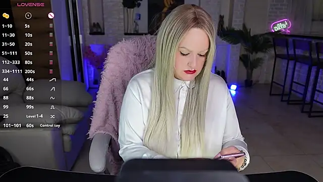 MariemLui online show from May 4, 3:48 pm