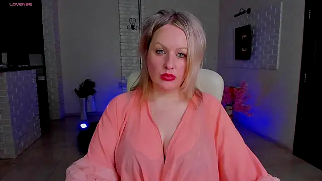 MariemLui online show from November 11, 9:31 pm