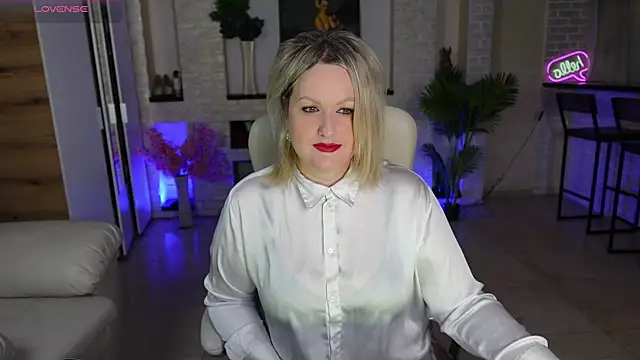 MariemLui online show from April 5, 2:46 pm