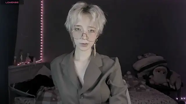 MelissaReis online show from November 9, 2:54 pm