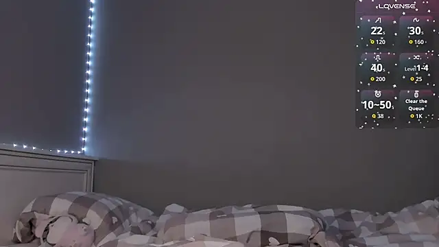 MelissaReis online show from October 24, 5:01 pm