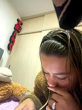 Snapshot of Bonny_GS chatting on September 30, 1:39 pm Bonny GS online show from September 30, 1:39 pm