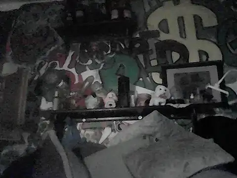 Twoslipperywhenwett online show from March 11, 6:35 pm