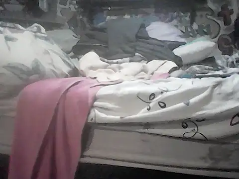 Twoslipperywhenwett online show from March 13, 4:45 pm