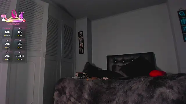 Draculairis online show from March 25, 9:35 pm