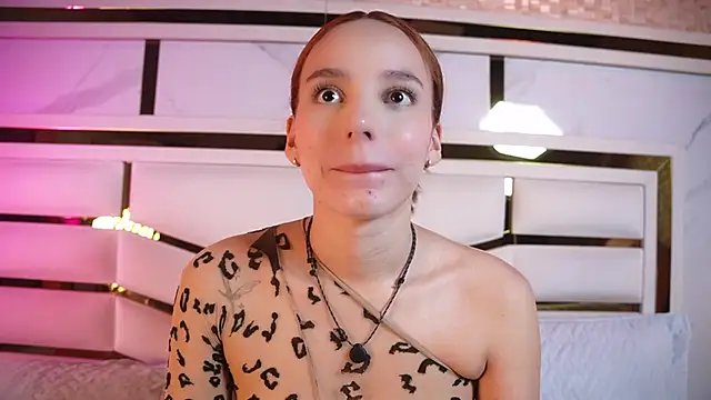 ambar rosse25 online show from March 3, 11:39 am