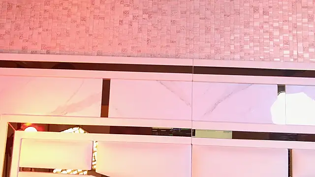 Snapshot of ambar_rosse25 chatting on October 25, 11:42 am ambar rosse25 online show from October 25, 11:42 am