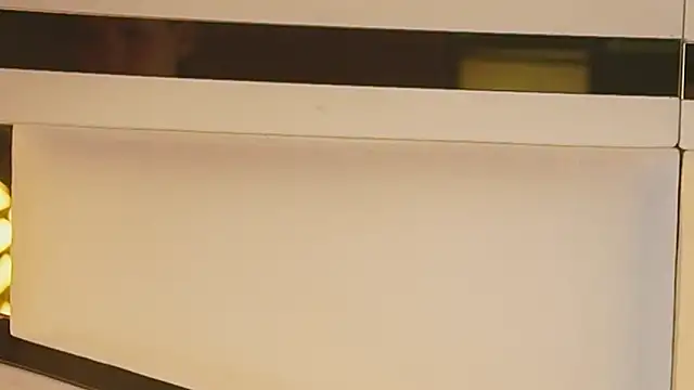 Snapshot of ambar_rosse25 chatting on September 20, 11:37 am ambar rosse25 online show from September 20, 11:37 am