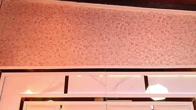 Snapshot of ambar_rosse25 chatting on September 29, 11:38 am ambar rosse25 online show from September 29, 11:38 am