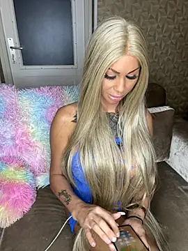 dutchbarbie online show from October 18, 5:04 pm