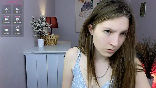 Snapshot of Mia_Myles chatting on October 18, 10:17 am Mia Myles online show from October 18, 10:17 am