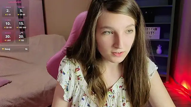 Snapshot of Mia_Myles chatting on October 4, 10:17 am Mia Myles online show from October 4, 10:17 am