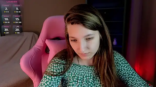Snapshot of Mia_Myles chatting on September 16, 10:16 am Mia Myles online show from September 16, 10:16 am