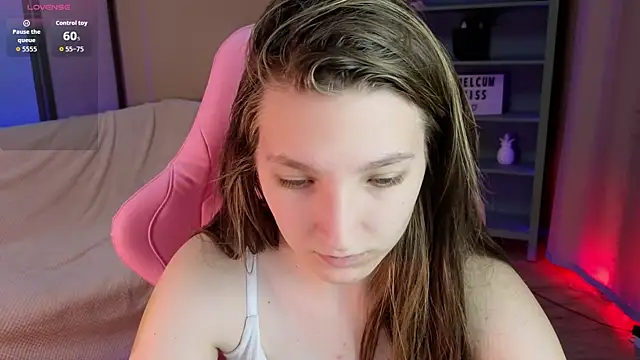 Snapshot of Mia_Myles chatting on September 24, 10:11 am Mia Myles online show from September 24, 10:11 am