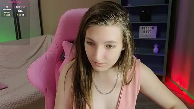 Snapshot of Mia_Myles chatting on October 5, 10:28 am Mia Myles online show from October 5, 10:28 am