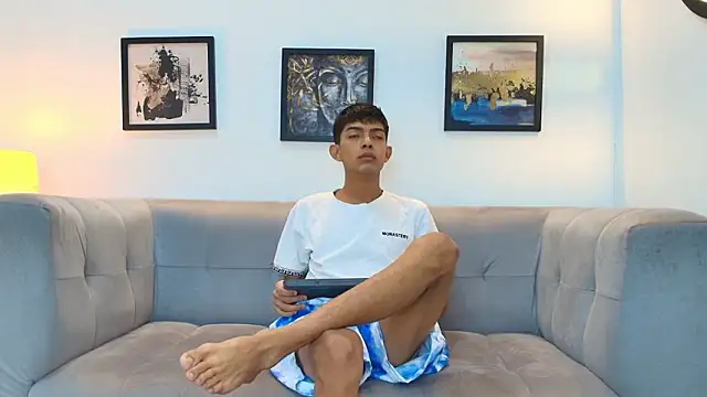 PRETTY SEX1 online show from January 17, 1:26 pm