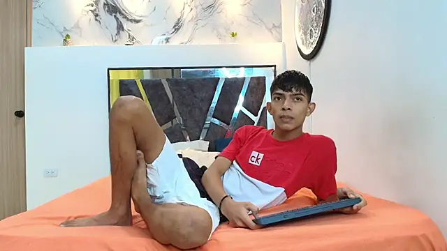 PRETTY SEX1 online show from November 14, 1:26 pm