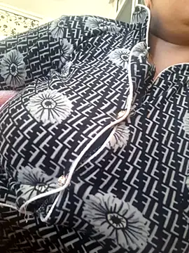 rousaa online show from April 2, 3:30 pm