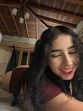 Snapshot of RosseMelody chatting on June 17, 2:55 am RosseMelody online show from June 17, 2:55 am