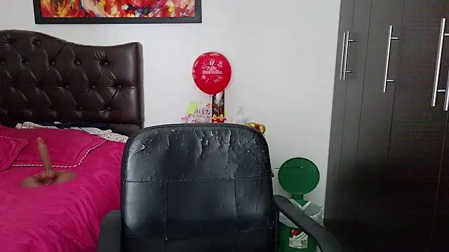 Snapshot of Grace_mature_milf chatting on July 1, 10:59 am Grace mature milf online show from July 1, 10:59 am
