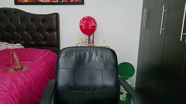 Snapshot of Grace_mature_milf chatting on June 16, 11:10 am Grace mature milf online show from June 16, 11:10 am