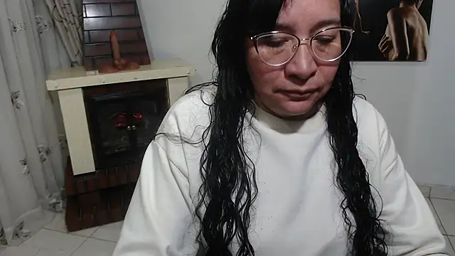 Snapshot of Grace_mature_milf chatting on October 17, 10:18 am Grace mature milf online show from October 17, 10:18 am