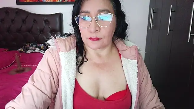 Snapshot of Grace_mature_milf chatting on June 10, 3:13 pm Grace mature milf online show from June 10, 3:13 pm