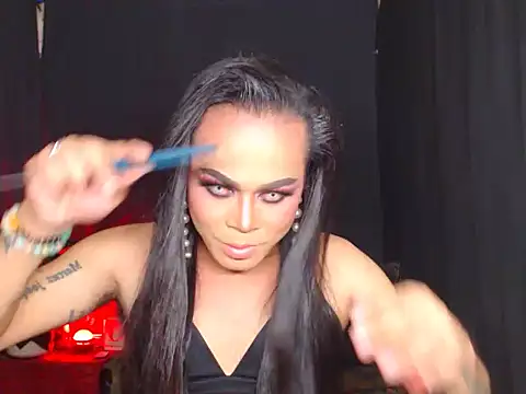 Snapshot of amberliciouss13 chatting on November 11, 7:52 pm amberliciouss13 online show from November 11, 7:52 pm