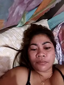 sexybitch 02 online show from April 17, 1:47 pm