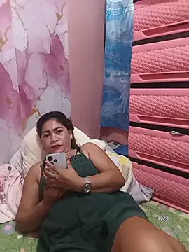 sexybitch 02 online show from May 25, 3:50 am