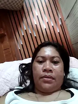 sexybitch 02 online show from November 8, 11:30 pm