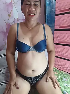 sexybitch 02 online show from May 21, 3:20 pm