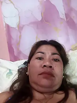 sexybitch 02 online show from April 18, 6:43 pm