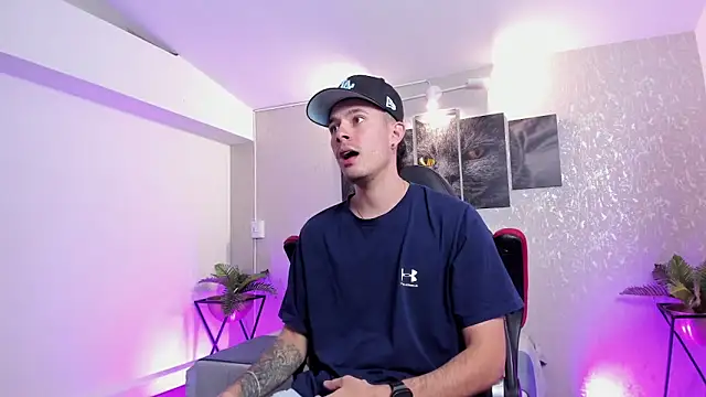 nils saint online show from October 18, 3:41 am