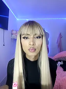 annie thomson00 online show from November 4, 12:58 am