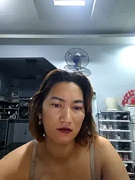 lustlushlady6 online show from December 3, 8:52 pm