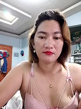 lustlushlady6 online show from December 4, 6:18 pm