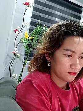 lustlushlady6 online show from November 28, 9:15 pm