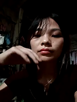 Snapshot of Ocnguyety chatting on October 16, 8:00 am Ocnguyety online show from October 16, 8:00 am